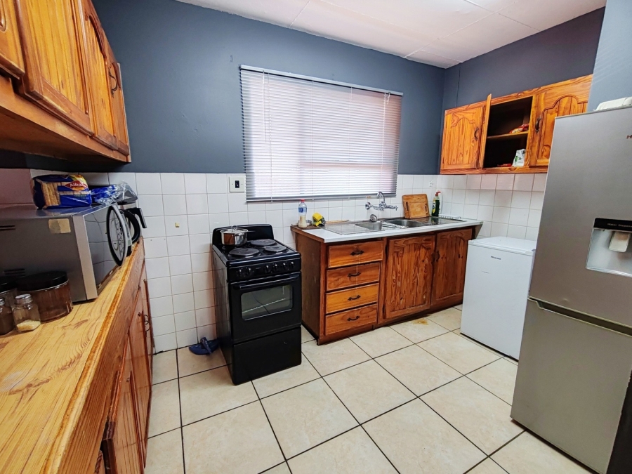 1 Bedroom Property for Sale in Potchefstroom North West